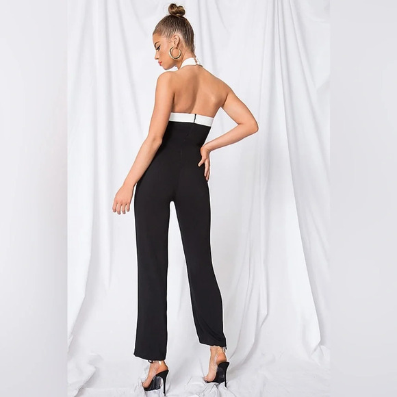 Superdown Laurien Cross Front Jumpsuit in Black Sz S - Picture 2 of 7